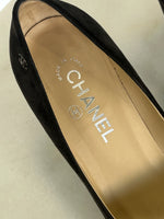 CHANEL - Suede CC Block Heels / Pumps Sz 40C