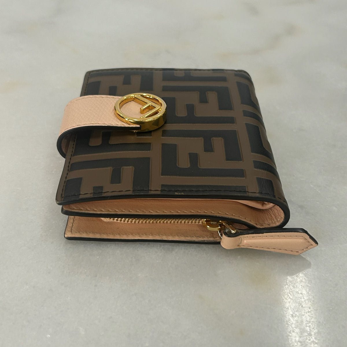 FENDI - FF Embossed Leather Compact Wallet