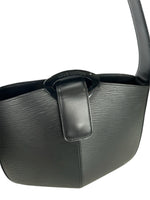 LOUIS VUITTON - Reverie Black Epi Leather Shoulder Bag