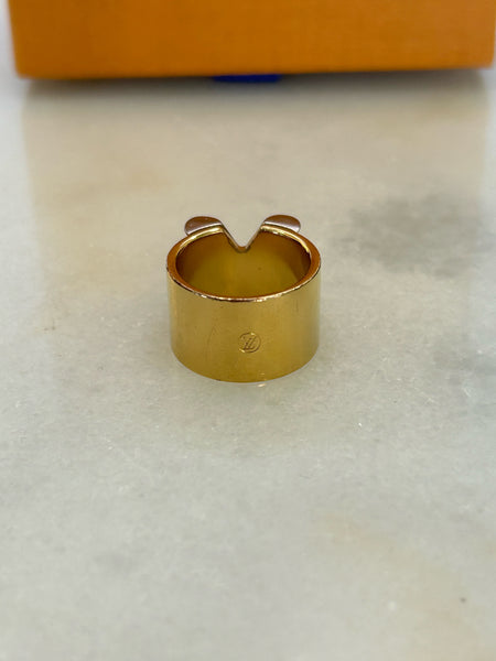 Louis Vuitton Gold Tone LV & Me Love Ring - Louis Vuitton Consignment
